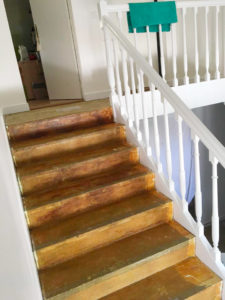 chantier habillage escalier en cours